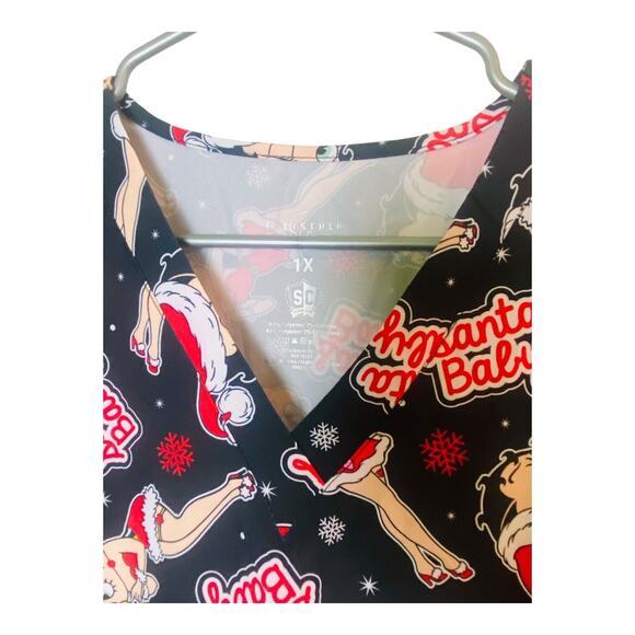 4200 Nursing Scrub Tops Womens 1X V-Neck Lot of 2 Chirstmas Betty Boop Garfield - Picture 4 of 9